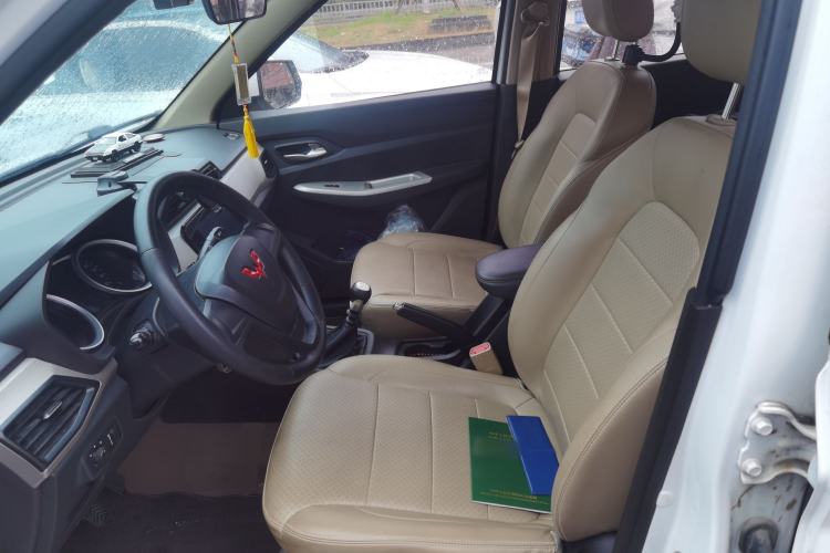 Used Wuling Hongguang 2021 1.5L S Comfort Edition LAR
