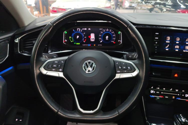 Used Volkswagen Tayron GTE Plug-in Hybrid 2020 1.4T Luxury Model Steering Wheel