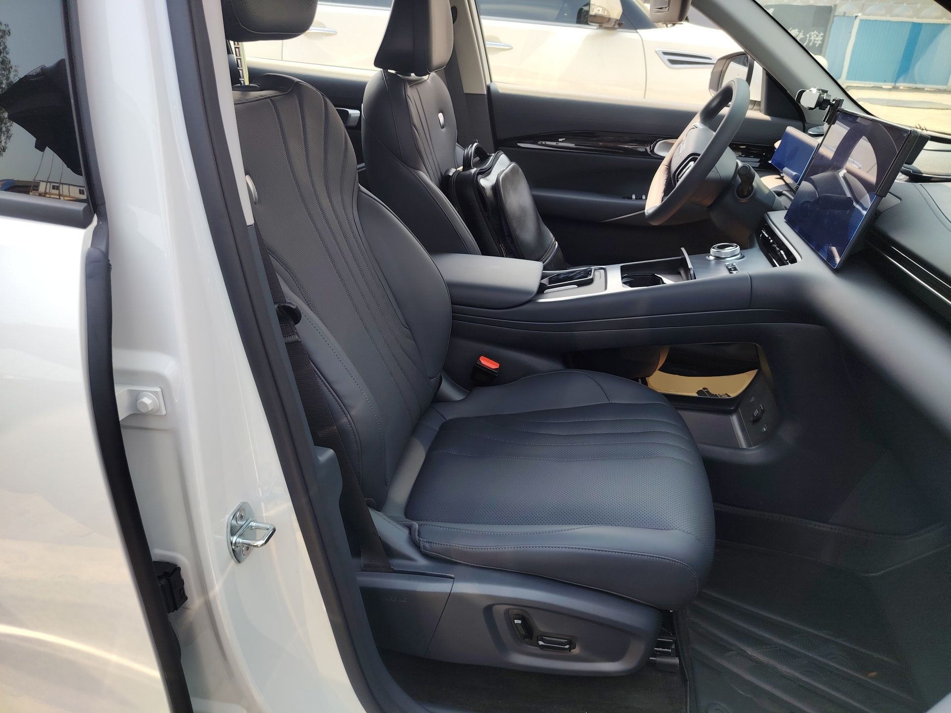 Geely Galaxy E5 2026 Model 530km Exploration Edition — снимка 19
