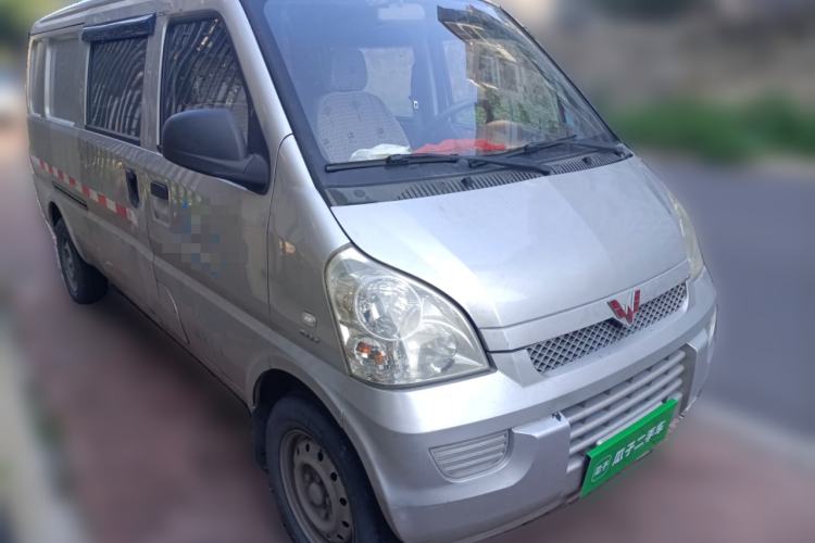 Used Wuling Rongguang 2014 1.5L S Base Version
