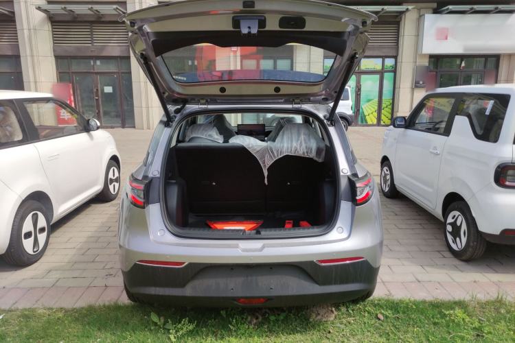 Used Geely Galaxy Geome 2026 Model 310km Dream Edition Trunk