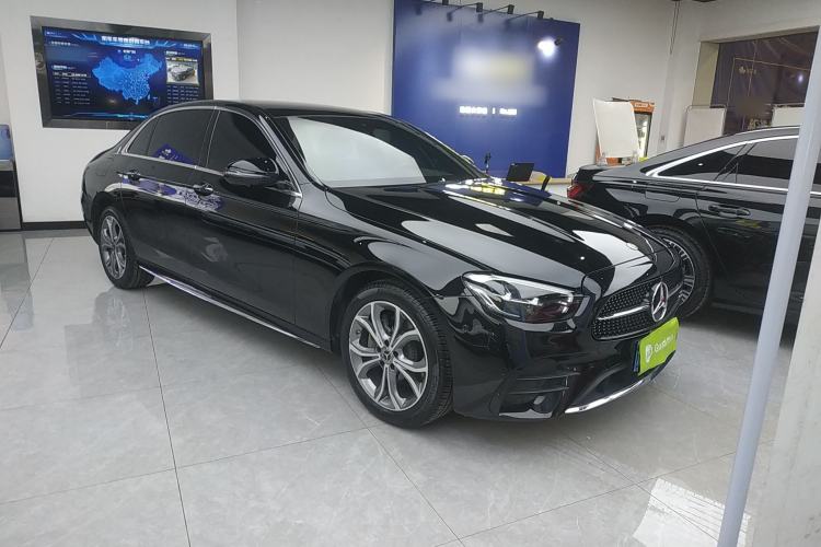 Used Mercedes-Benz E-Class 2021 Restyled E 300 L Sporty and Stylish Edition
