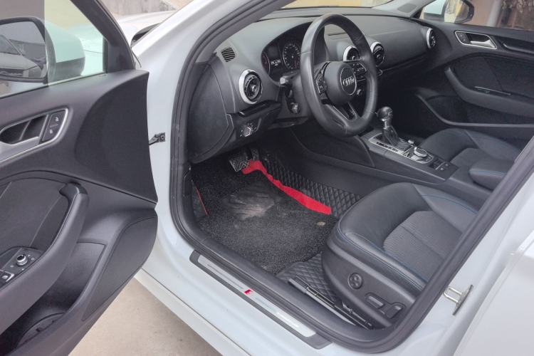 Used Audi A3 2020 Limousine 35 TFSI Fashion Edition China VI Emission Standard