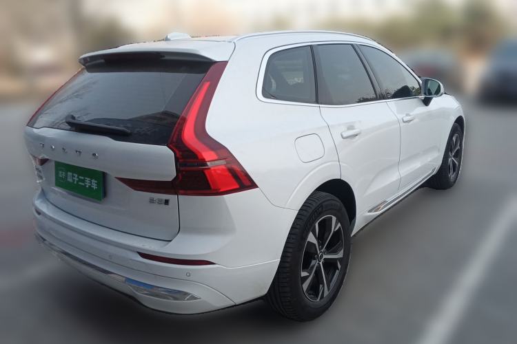 Used Volvo XC60 2026 B5 4x4 Smart Luxury Edition
