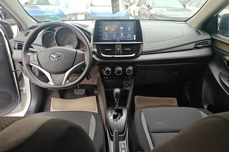 Used Toyota Vios 2021 1.5L CVT Innovation Edition Center Console
