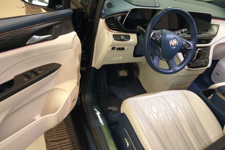 Used Buick GL8 2022 Avenir Avia Four-Seat Prestige Edition Driver Seat