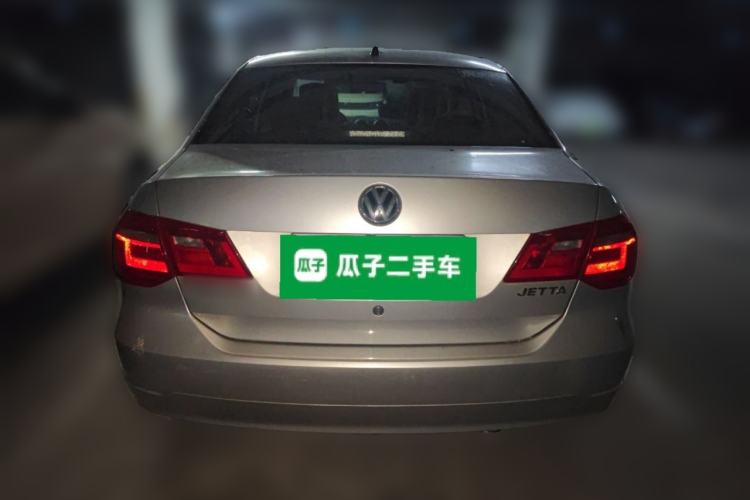 Used Volkswagen Jetta 2013 1.6L Manual Comfort Model
