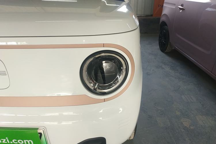 Used Geely Galaxy Panda 2024 Panda Mini 200km Endurance Bear Left Front Headlight