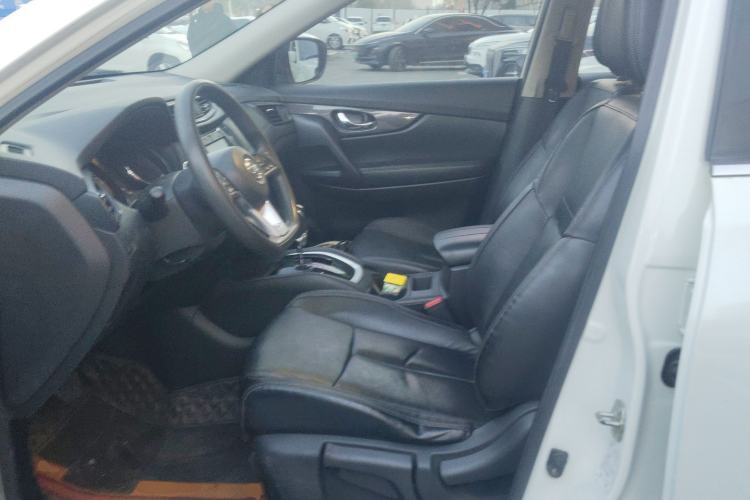 Used Nissan X-Trail 2017 2.0L CVT Comfort Edition 2WD Left Front Seat