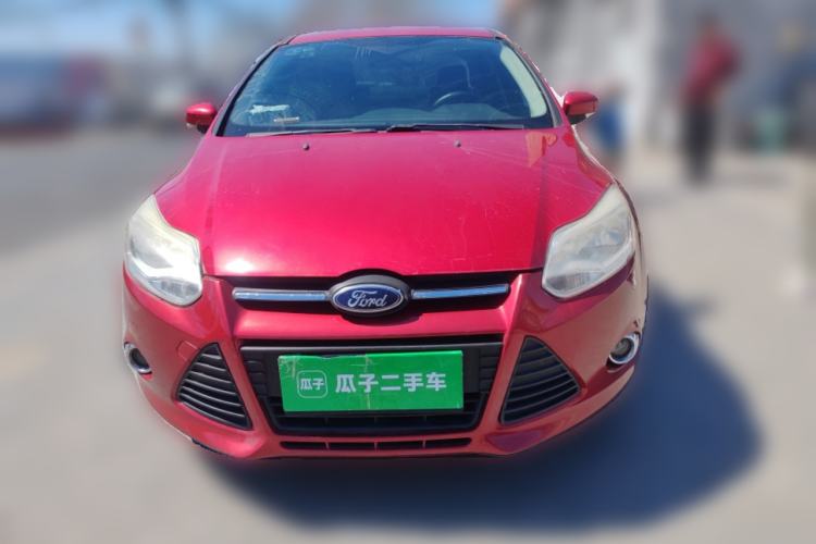 Used Ford Focus 2012 Sedan 1.6L Manual Fashion Edition

