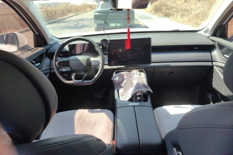 Used Chery Fengyun T9 2024 120 Long-Range Comfort Version 5 Seats Lithium Iron Phosphate Interior 2