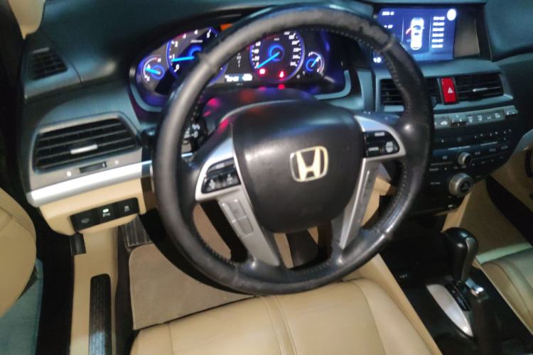 Used Honda Crosstour 2012 2.4L Luxury Edition
