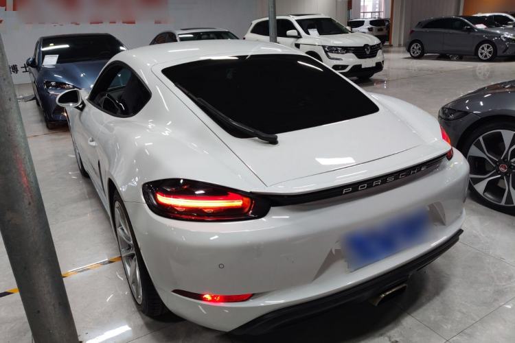 Used Porsche 718 2016 Cayman 2.0T