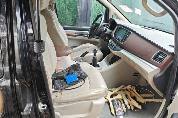 Used FORTHING Lingzhi 2017 M5 1.6L Comfort Model
