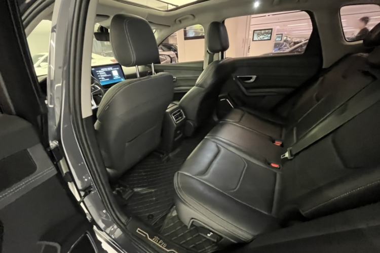 Used BYD Song Pro New Energy 2019 DM 1.5T Four-Wheel Drive Performance Edition Deluxe Model Interior 6