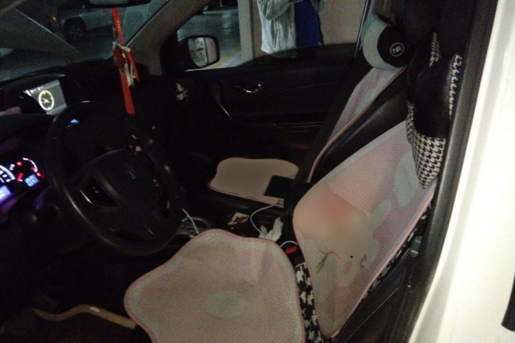 Used Renault Koleos 2012 2.5L Two-Wheel Drive Comfort Edition with Navigation