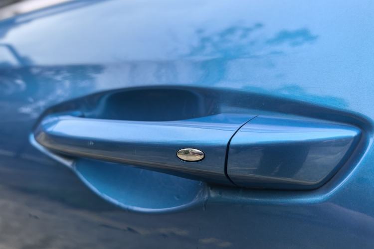 Used CHANGAN OSHAN X5 2021 1.5T DCT Prestige Edition Exterior 9