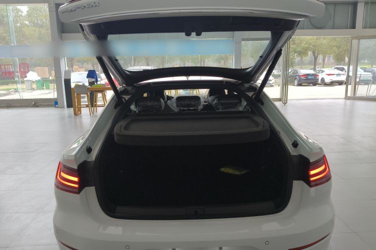 Used Volkswagen FAW-Volkswagen CC 2026 Model, 30 Million Units—Selected, 330TSI, Glamorous Trunk