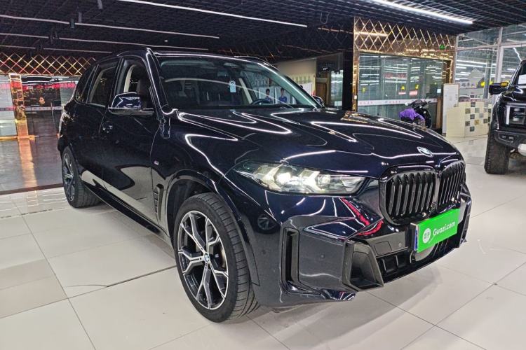 Used BMW X5 2023 xDrive 30Li Luxury M Sport Night Edition Package