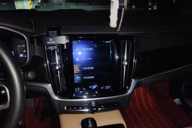 Used Volvo S90 2019 T4 Zhiyi Edition
