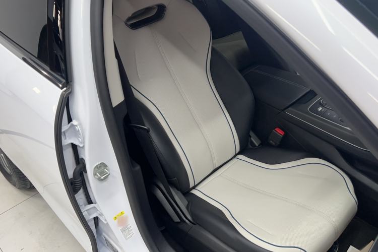 Used BYD Destroyer 05 2024 HONOR Edition DM-i 55KM Luxury Model