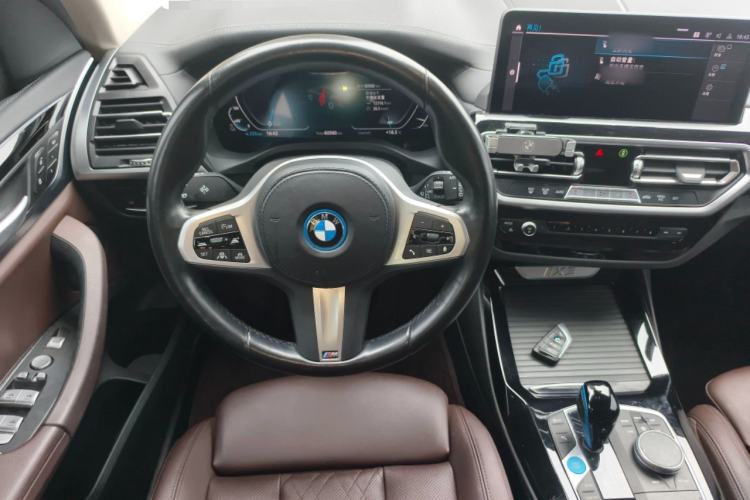 Used BMW iX3 2022 Leading Model