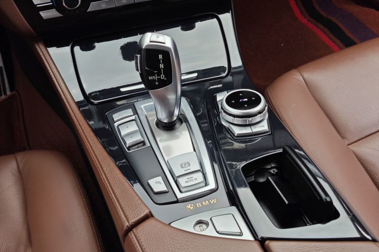 Used BMW 5 Series 2014 520Li Elegant Model Gear Lever