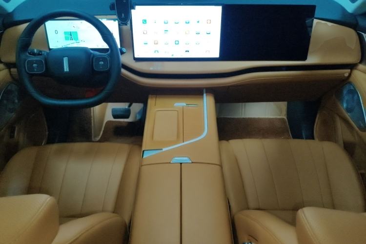 Used Wey Lanshan 2025 Four-Wheel Drive Max