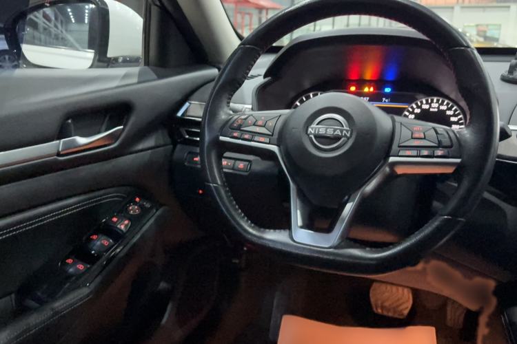 Used Nissan Teana 2022 2.0L XL-TLS Enjoyment Edition