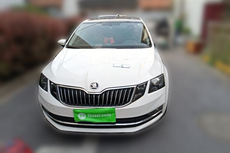 Used Skoda Octavia 2020 TSI230 DSG SmartDrive Luxury Edition Front