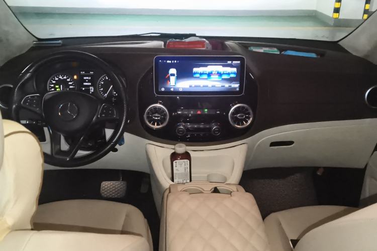 Used Mercedes-Benz Vito 2018 2.0T Business Version China VI Emission Standard
