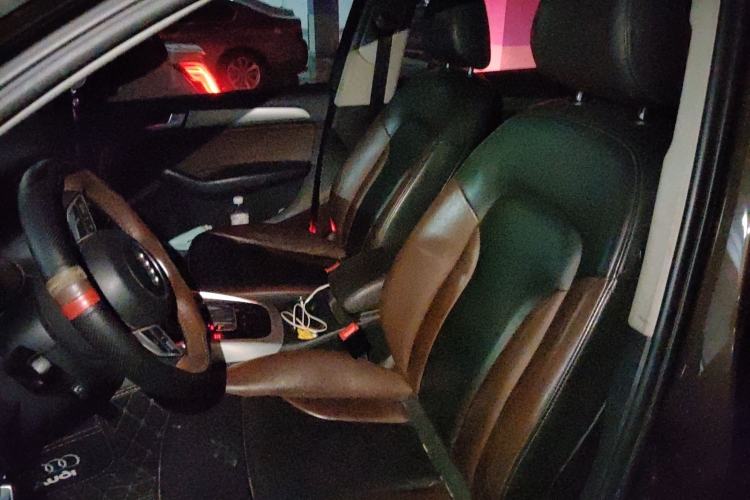 Used Audi Q5 2017 40 TFSI Comfort Model
