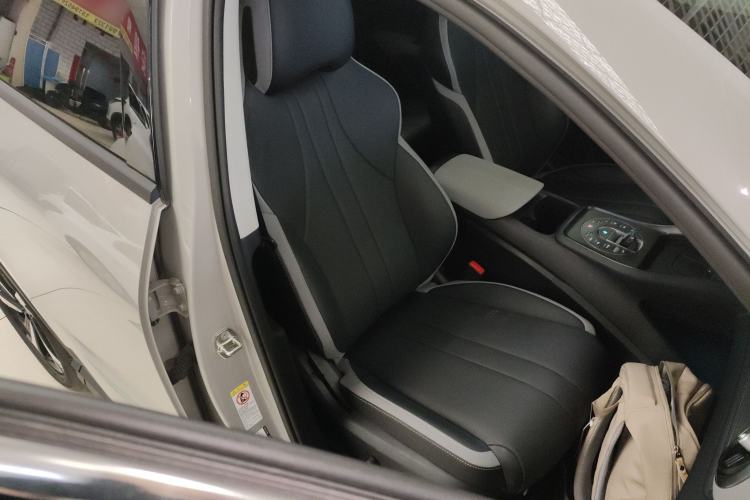 Used BYD Sealion 05 DM-i 2025 DM-i Smart Drive 115KM Flagship Model
