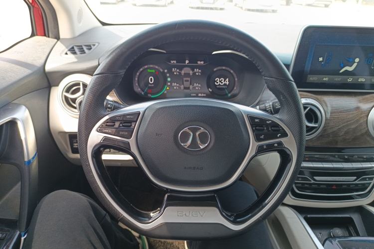 Used BAIC Beijing EU5 2018 R500 Smart Wind Edition
