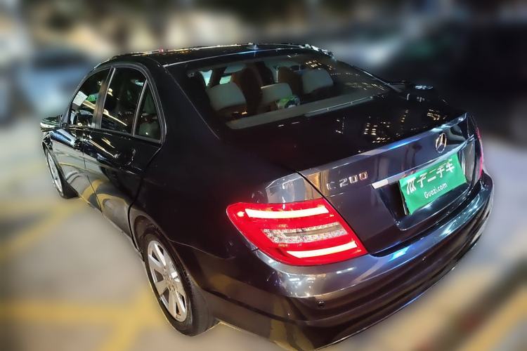 Used Mercedes-Benz C-Class 2010 C 180K Classic model
