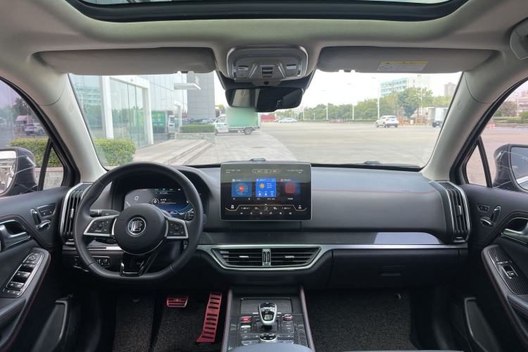 Used BYD Tang New Energy 2018 DM 2.0T All-Wheel Drive Smart Connectivity Luxury Model 7 Seats China V Emission Standard