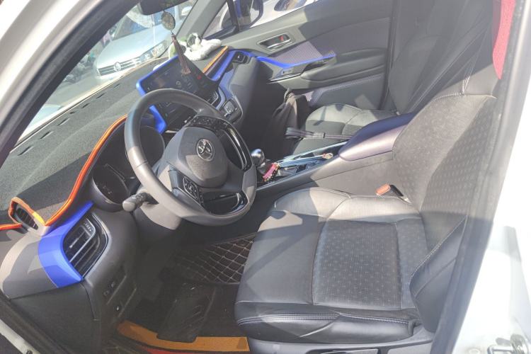 Used Toyota IZOA 2018 2.0L Yichi Edition China V Standard Left Front Seat