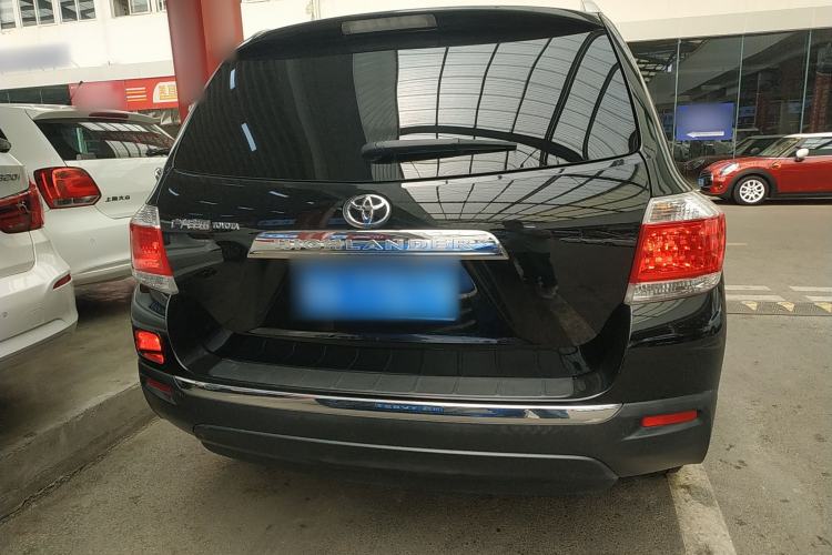 Used Toyota Highlander 2012 2.7L Two-Wheel Drive 7-Seater Elite Edition Rear