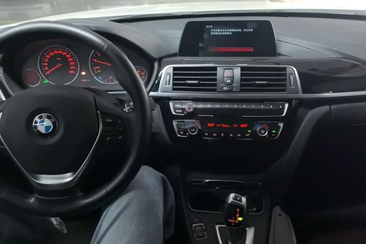 Used BMW 3 Series 2018 320Li Fashion Model
