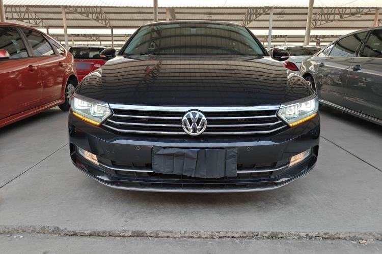 Used Volkswagen Magotan 2019 330TSI DSG Luxury Version China VI Standard
