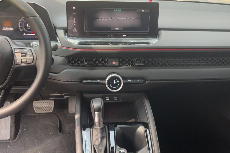 Used Honda Accord 2025 Sport Series 260TURBO Luxury Edition Audio And AC Panel