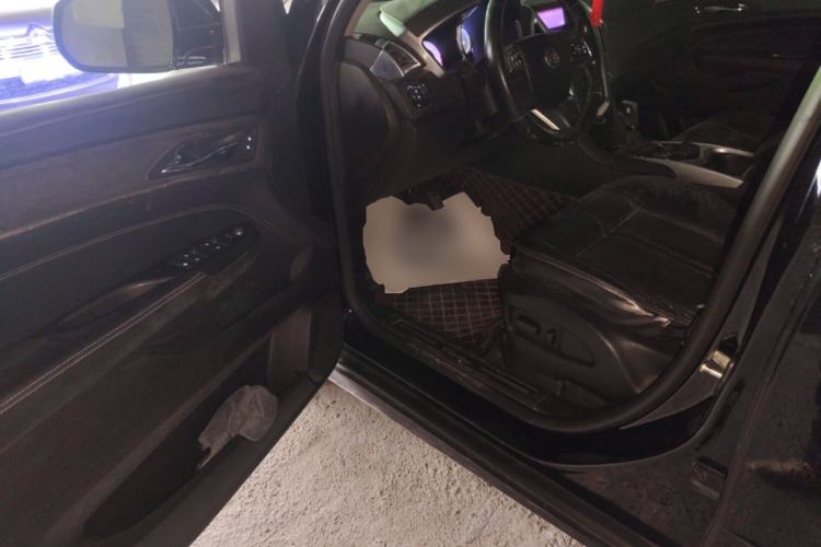 Used Cadillac SRX 2012 3.0L Comfort Model
