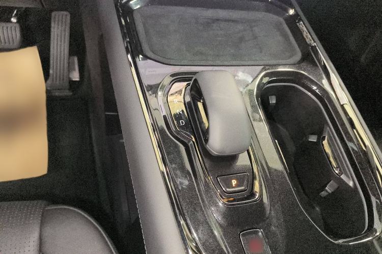 Used Zeekr 009 2024 7-Seater Aisle Version 108 kWh