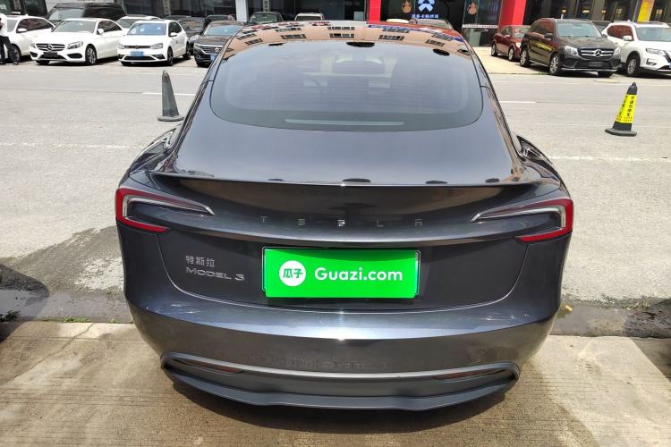 Used Tesla Model 3 2023 Rear-Wheel-Drive Version
