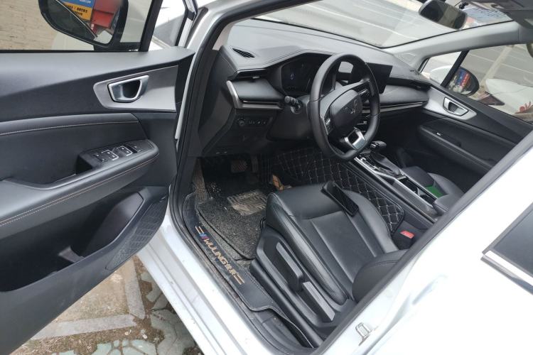 Used Wuling Jiachen 2022 1.5T CVT Smart Luxury Version
