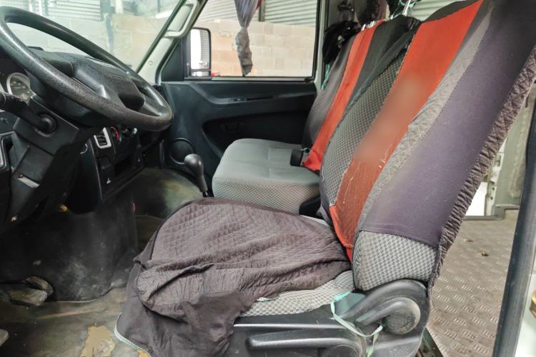 Used Iveco Daily 2017 2.5T A35 Passenger Van 5-7 Seats Model 47Z5 Left Front Seat