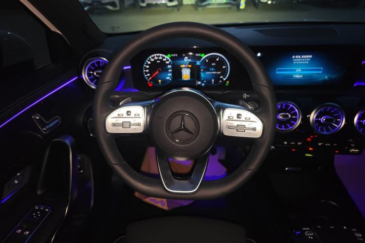 Used Mercedes-Benz A-Class 2021 A 200 L Sport Sedan Fashion Model
