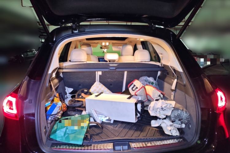 Used Mercedes-Benz GLE 2020 GLE 350 4MATIC Luxury Model Trunk