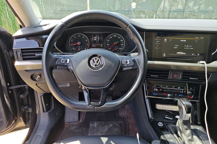 Used Volkswagen Passat 2020 330TSI Elite Edition China VI