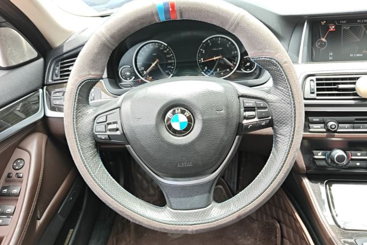 Used BMW 5 Series 2014 528Li Leading Model